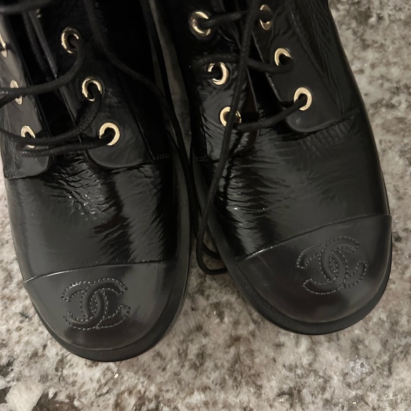 CHANEL “Lace Up” combat boots 37.5 - Picture 9 of 13